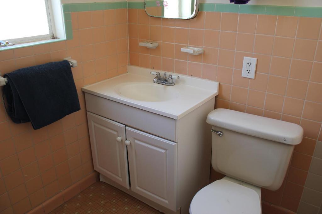 La Siesta Motel Tucson Room photo